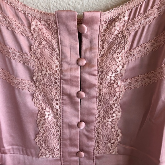 Silky Button Up Front Cami - Picture 4 of 5